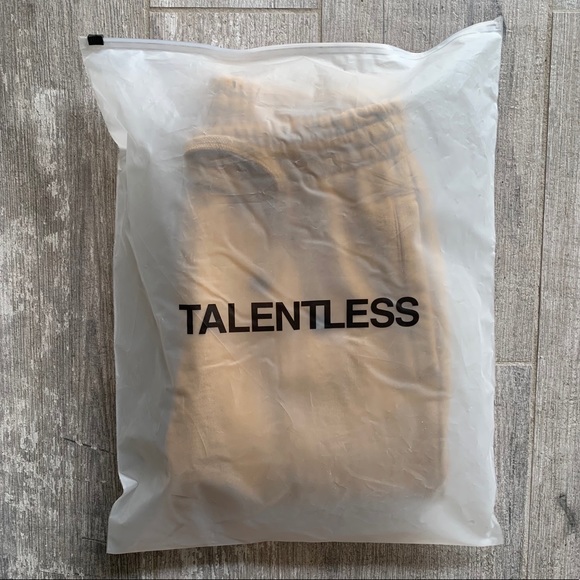 🔥🔥TALENTLESS - PREMIUM SWEATPANTS🔥🔥 - Picture 9 of 9